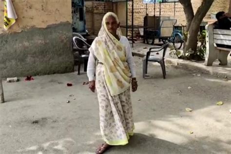 फरीदाबाद बेटे और बहू की प्रताड़ना से परेशान 75 साल की बुजुर्ग महिला