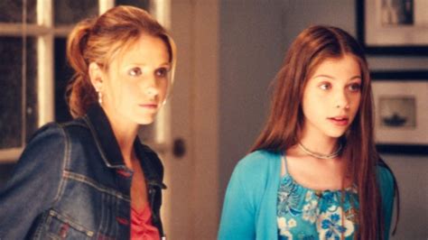 20 Years Later Buffy The Vampire Slayer The Body Episode Still Moves Us To Tears
