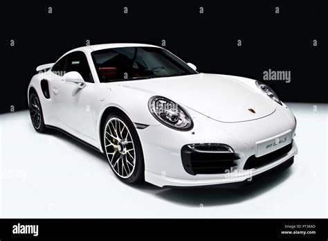 A White Porsche 911 Turbo S Stock Photo Alamy