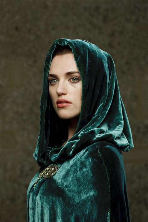 A Dream To Find A Reason To Bring Cloaks Back Into Fashion So We Can All Look As Cool As