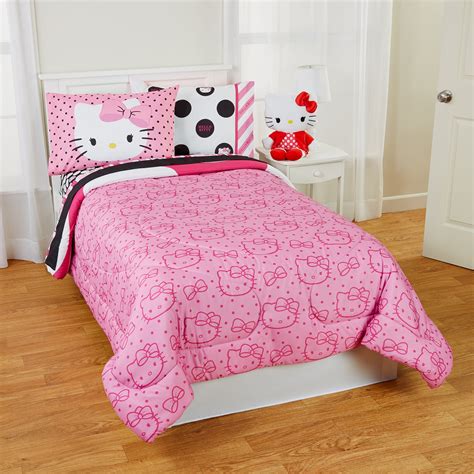 Hello Kitty Dots Beautiful Twin And Full Reversible Bedding Comforter Set