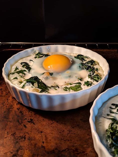 Reason being is that it never crossed my mind to place a piece of toasted bread at the bottom of the ramekin. Baked Eggs in Ramekins with Spinach and Cream | Good. Food ...