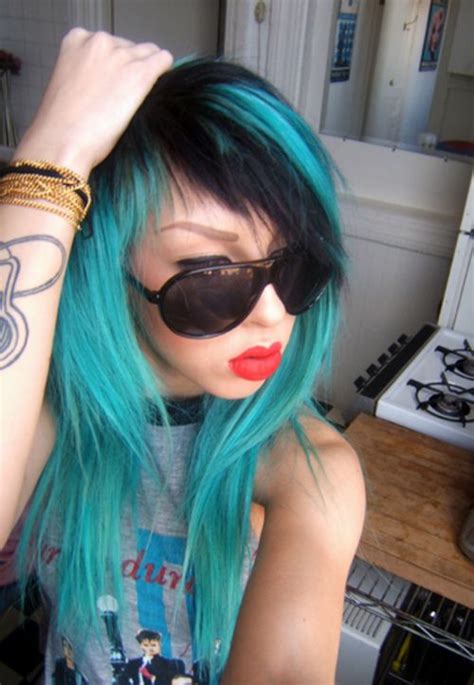 30 Teal Hair Dye Shades And Looks With Tips For Going Teal