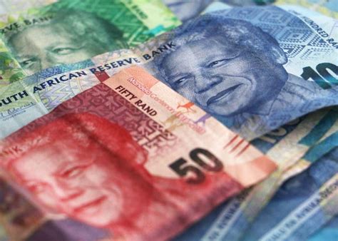 Click status in the menu bar and you see your uif ters payment status, amount paid and the processed date processed means that the system has picked up the application. UIF to do re-run of all outstanding payments for April ...