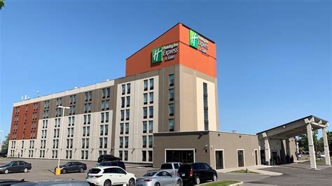Holiday Inn Express And Suites Toronto Airport West An Ihg Hotel