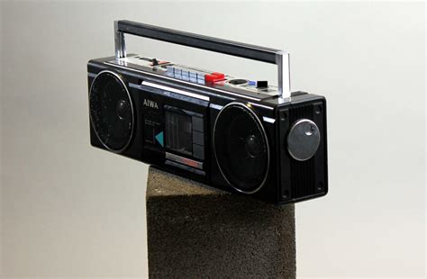 Vintage Aiwa Cassette Radio Boombox 80s