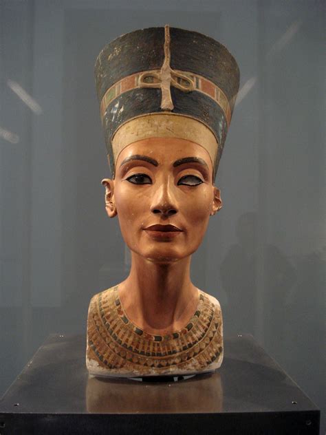 Bust Of Nefertiti 1345 Bc By Thutmose Sculptor Now At Egyptian