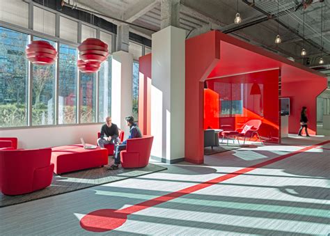 Inside Comcasts Silicon Valley Innovation Center Office Snapshots