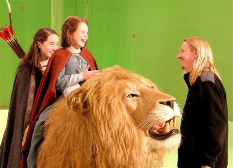 Pin By Mustard Lady On Kings And Queens Of Narnia Narnia Chronicles Of Narnia Aslan