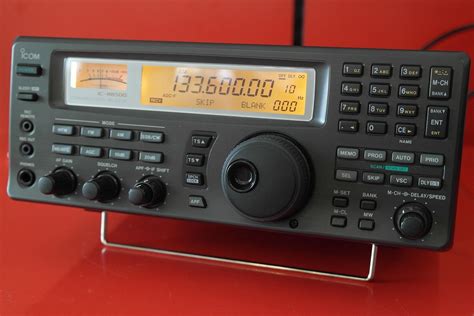Second Hand Icom Ic R8500 Communications Receiver Rw Uk