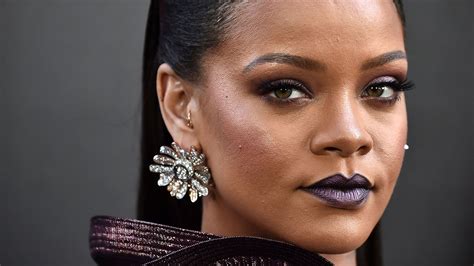 Rihannas Nose Inspiring Plastic Surgery Trend Stylecaster
