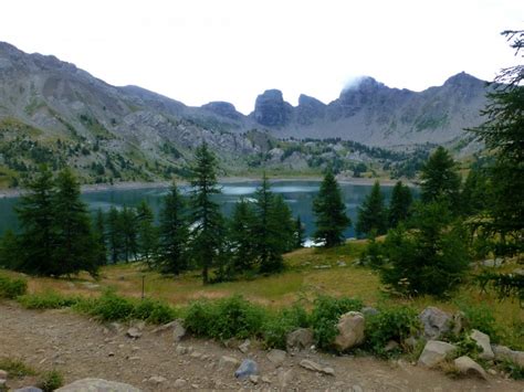 Randonn E Au Lac Dallos Le Circuit Des Lacs Destination Balades