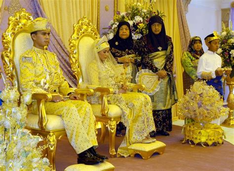 Adat Istiadat Perkahwinan Melayu Melaka Bertunang Sesuatu Upacara