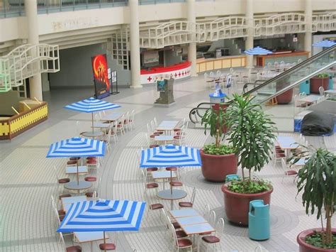Food Court Eastland Mall Tulsa Vacant Restaurants In The Flickr
