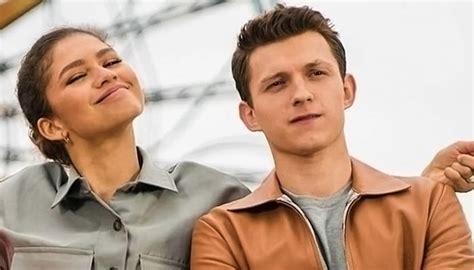 Zendaya Tom Holland Pose Adorably Together At Friends Wedding