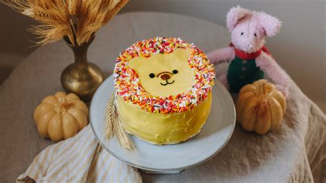 Ich hab mal versucht was richtig knuffiges mit was coolem und bösem zu mixen ^^ danke fürs zusehen :). Disney Recipe: Create an Adorable Cake That Looks Like ...