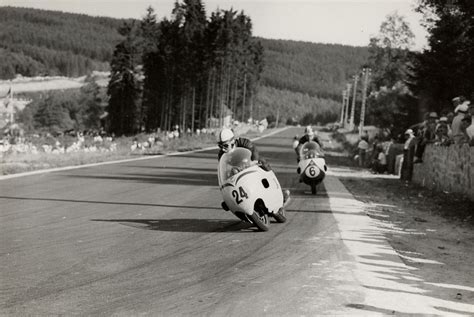 John Surtees And Geoff Duke Spa 1959 500cc British Motorcycles