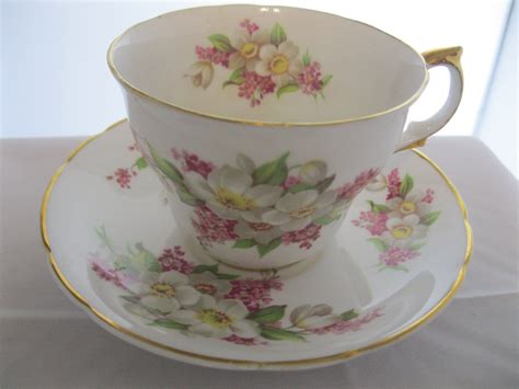 Regency Tea Cup And Saucer Flower Design Bone China England Gold Etsy Canada Tea Cups Tea Cup