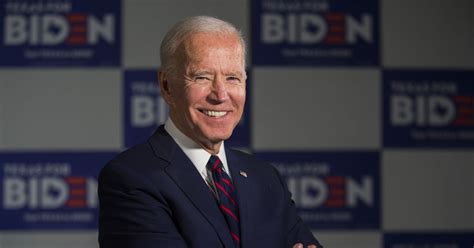 Jill biden chat about the medal of freedom from president barack obama. Joe Biden says he'll commit resources needed to win Texas ...