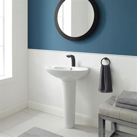 Best Pedestal Sinks For Your Bathroom The Home Depot