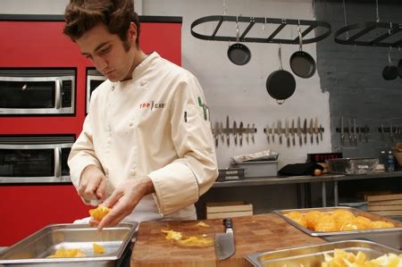 In 2011, he received his own program on syfy titled marcel's quantum kitchen, in which he has opened a molecular gastronomy catering company. Marcel Vigneron, Top Chef? - Gothamist