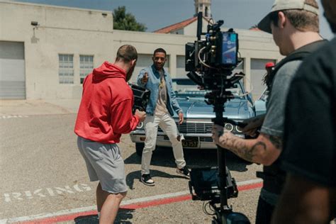 We make your music video production epik! Why Music Video Production Can Make You a Better Filmmaker
