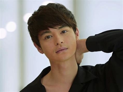 Kōji seto (瀬戸 康史, seto kōji, born may 18, 1988) is a japanese actor and singer. 結婚でマイナス影響なし瀬戸康史 可愛い系から信頼感あふれる ...