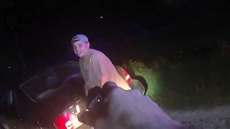 liveleak bodycam video shows cop arrest intoxicated suspect at traffic stop youtube