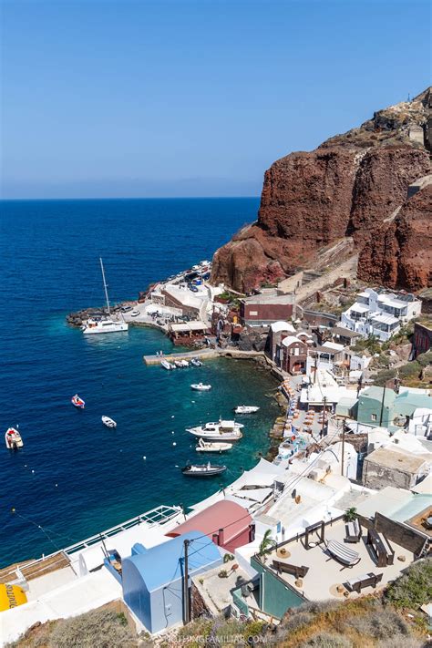 How To Visit Amoudi Bay Santorini The Charming Bay Below Oia