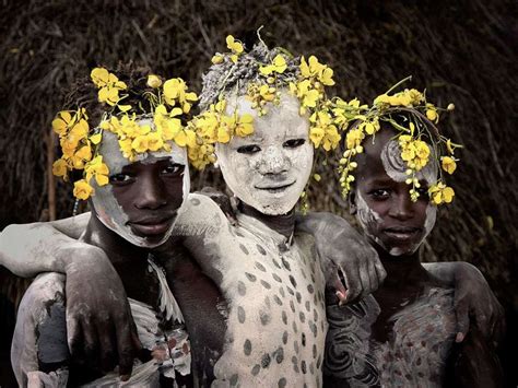 Les Ethnies Du Monde Par Jimmy Nelson En 15 Photos époustouflantes Tribes Of The World