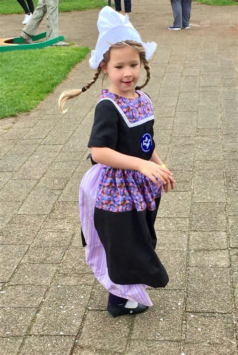 Dutch Costume For Girls Middelburg Costume Ubicaciondepersonas Cdmx