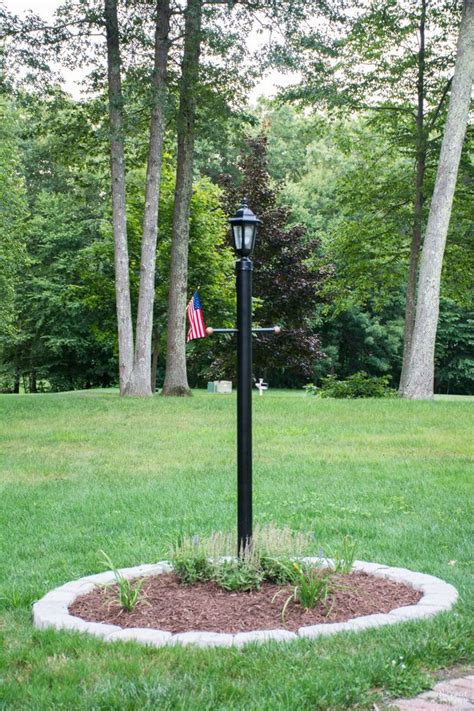 Lamp Post Makeover And How To Create A Perfect Circle Flower Bed