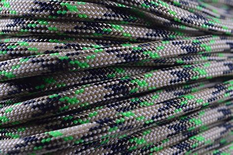 Boredparacord Brand 550 Lb Swampthing Paracord 50 Feet Sports And Outdoors