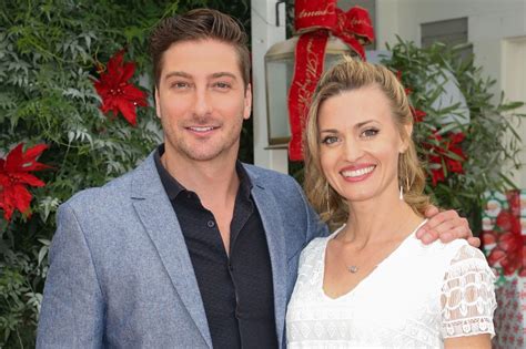 who is daniel lissing all about the hallmark star s life and relationships