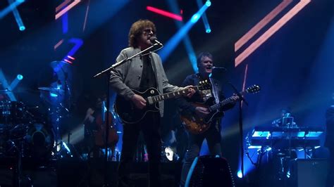 See full list on remedygrove.com "Don't Bring Me Down" LIVE Jeff Lynne 7-16-19 Prudential ...