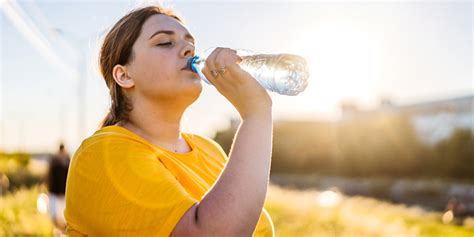 6 Tips For Staying Hydrated This Summer Flourish