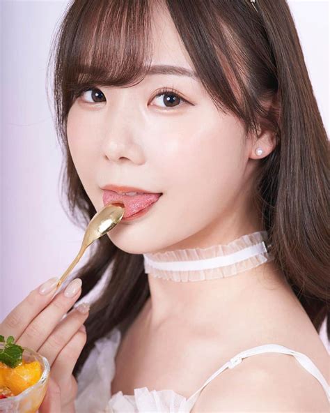 エスワン【公式】さんのインスタグラム写真 エスワン【公式】instagram 「可愛い子の美味しそうに食べる姿はたまらない ️エスワン専属女優さんを呼んで好きなものを美味しく食べてもから