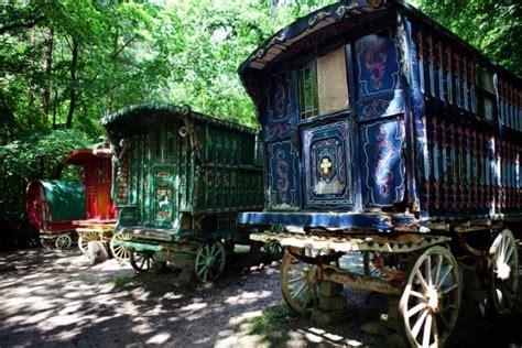 Caravans Of Color The Intricate Vardo Wagons Of Britains Romani