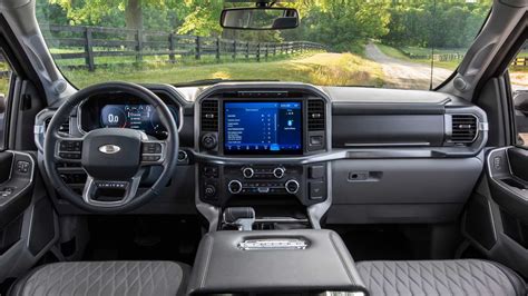 While the xlt model is a step up engine, transmission, and performance. Nueva Ford F150 2021 llega para seguir siendo la ...