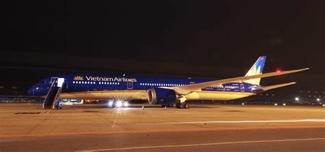 Máy Bay Boeing 787 10 Dreamliner ‘về đội Vietnam Airlines