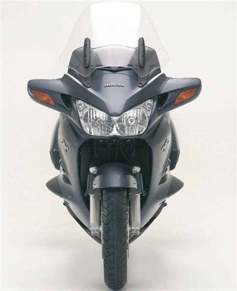 It has a 5 speed manual transmission and a fuel. HONDA ST1300 PAN EUROPEAN (2002-on) Review | Honda ...