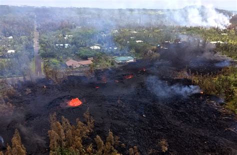 Hawaii Kilauea Volcano Eruption Photos Popsugar News Photo