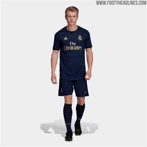 The club has traditionally worn a white home kit since. Real Madrid 19-20 Away Kit Released - Footy Headlines