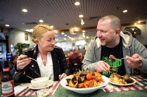 Också soppa med skaldjur är härlig! Restaurant Review: Randazzo's Clam Bar in Sheepshead Bay ...