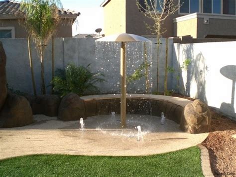 What to consider when building a spa? Backyard splash pad - the perfect summer fun for the kids