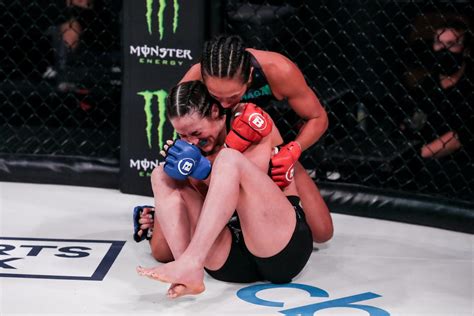 An American Fighter Destroyed Her Opponent With Pinpoint Striking And A Rear Naked Choke Finish