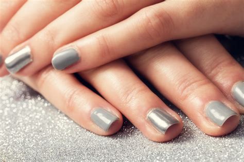 5 Reasons To Maintain A Clean Set Of Nails The Beauty People