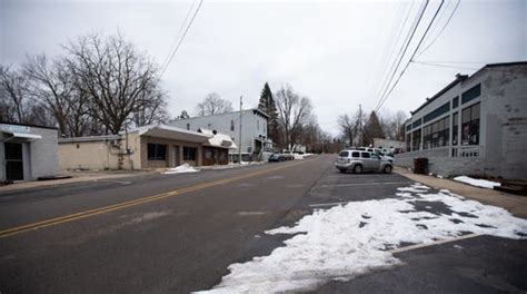 Lansing Area Small Towns Vie For Hgtv Home Town Takeover