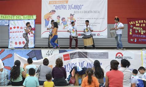 Miles De Estudiantes Y Padres De Familia Participaron En Feria Escolar