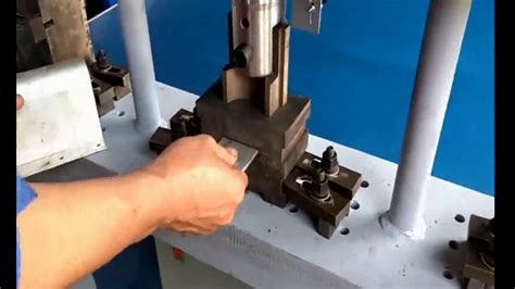 Hydraulic Punch Press Machine 4 Workstation Youtube